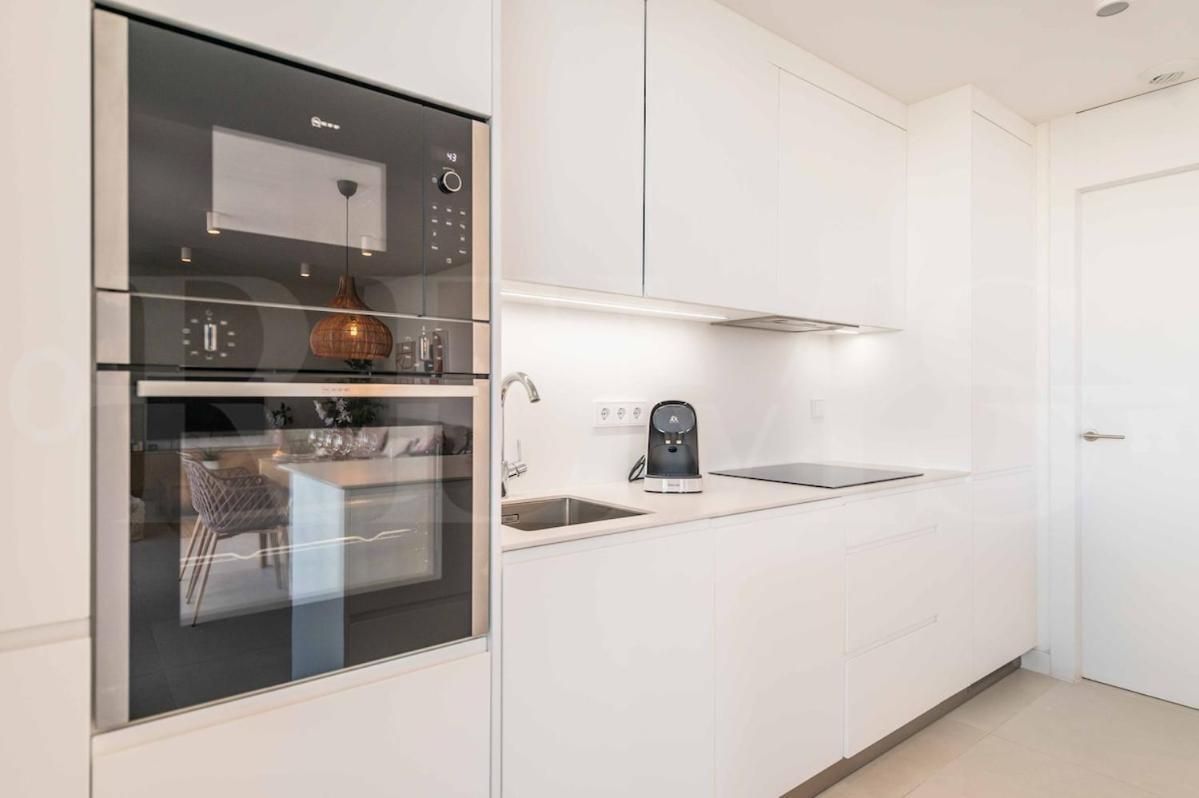 Apartment Spacious Gem With Terrace, Bbq And Pool Rems Fuengirola