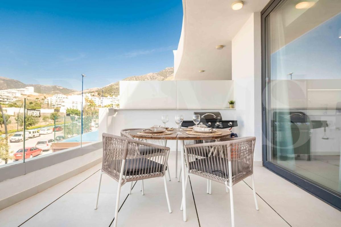 Spacious Gem With Terrace, Bbq And Pool Rems *